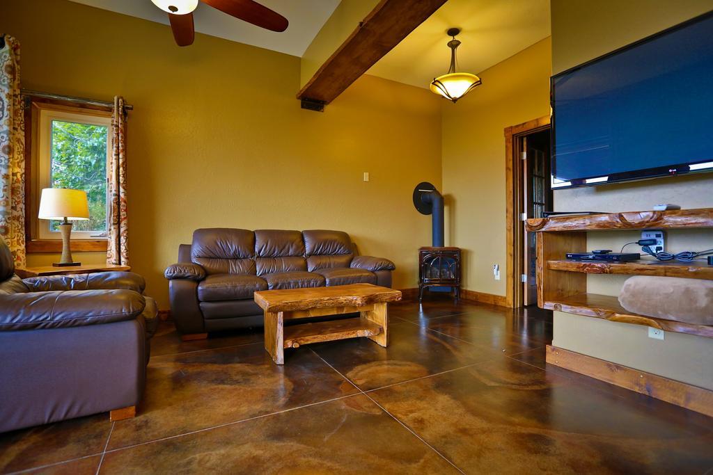 Baycrest Lodge Homer Esterno foto
